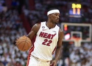 雷速直播-包含巴特勒赛事官方发布绝杀新规，巴塞罗那争议不断！的词条